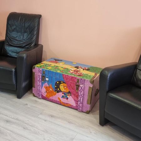Appartement Cozy Retreat In Quiet Location à Chişinău Extérieur photo